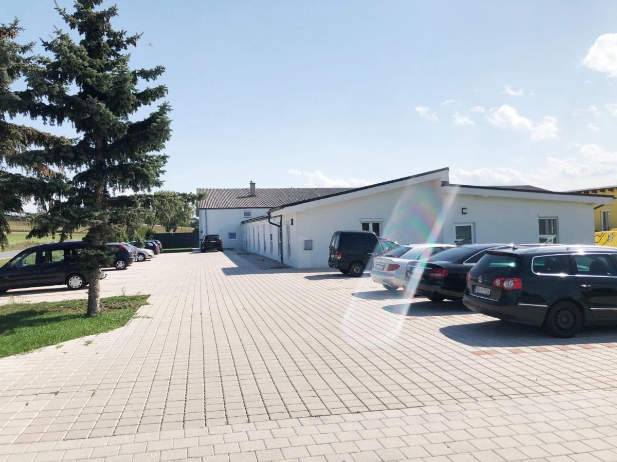 Gaestezimmer Oedenburgerstrasse Pottsching Экстерьер фото